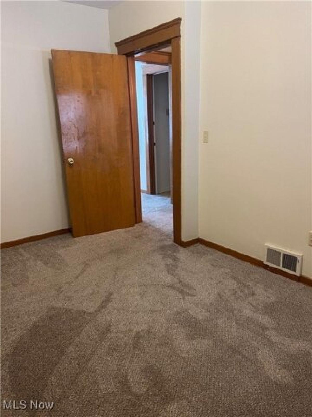 Picture of Home For Rent in Lakewood, Ohio, United States