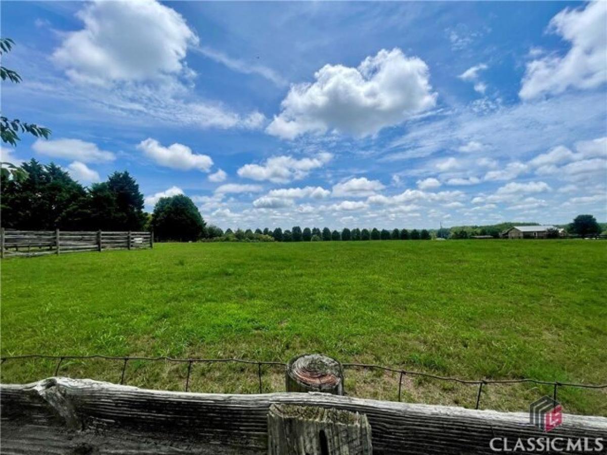 Picture of Residential Land For Sale in Monroe, Georgia, United States