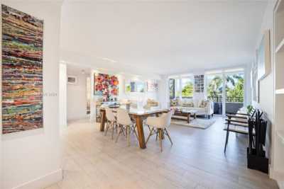 Home For Rent in Key Biscayne, Florida