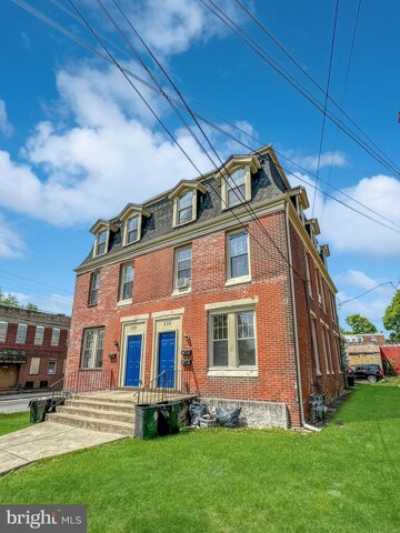 Home For Sale in Darby, Pennsylvania