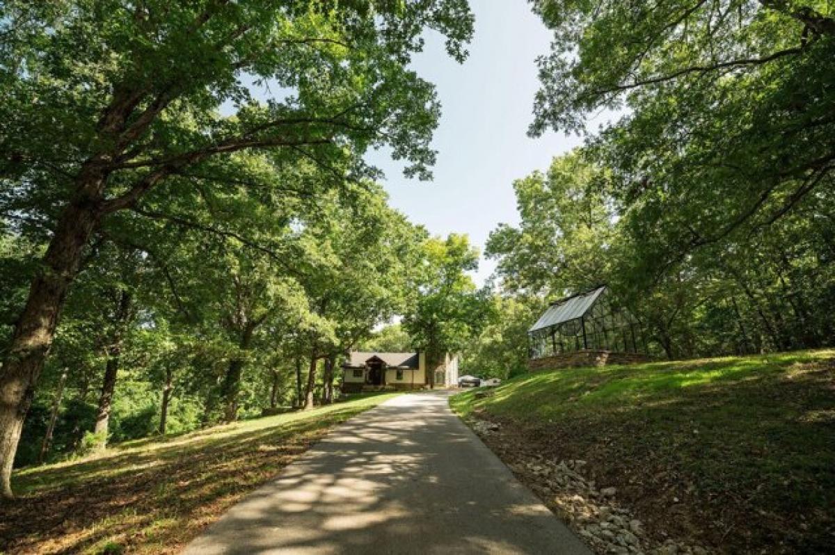 Picture of Home For Sale in Rogersville, Missouri, United States