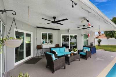 Home For Rent in Lake Worth, Florida