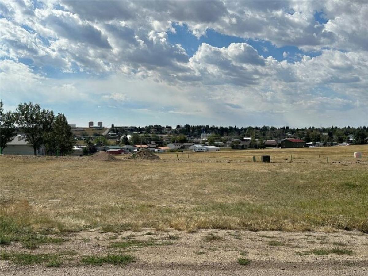 Picture of Residential Land For Sale in Cut Bank, Montana, United States