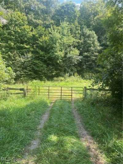 Residential Land For Sale in Killbuck, Ohio