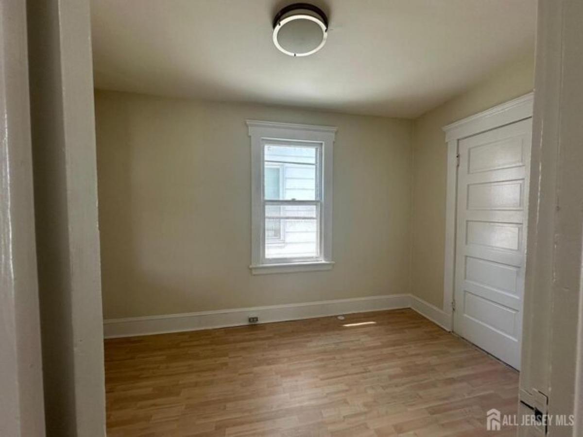 Picture of Apartment For Rent in New Brunswick, New Jersey, United States