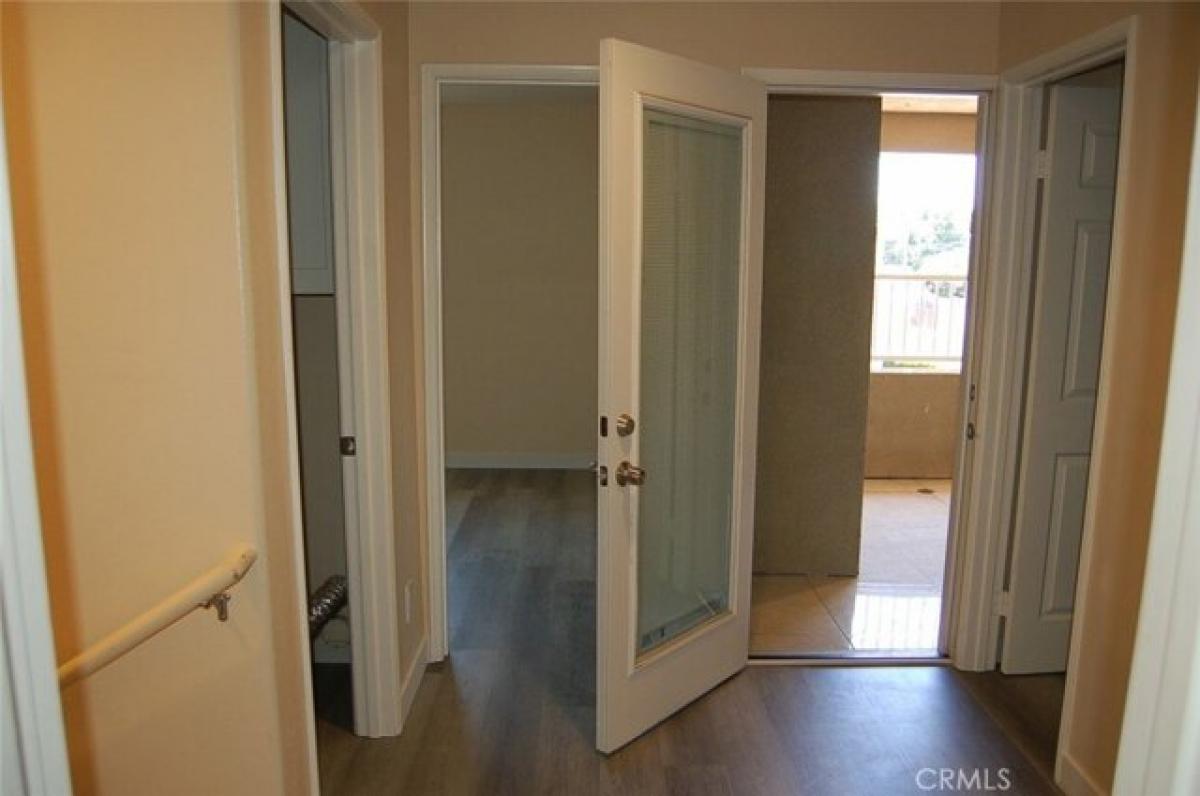 Picture of Apartment For Rent in Rialto, California, United States