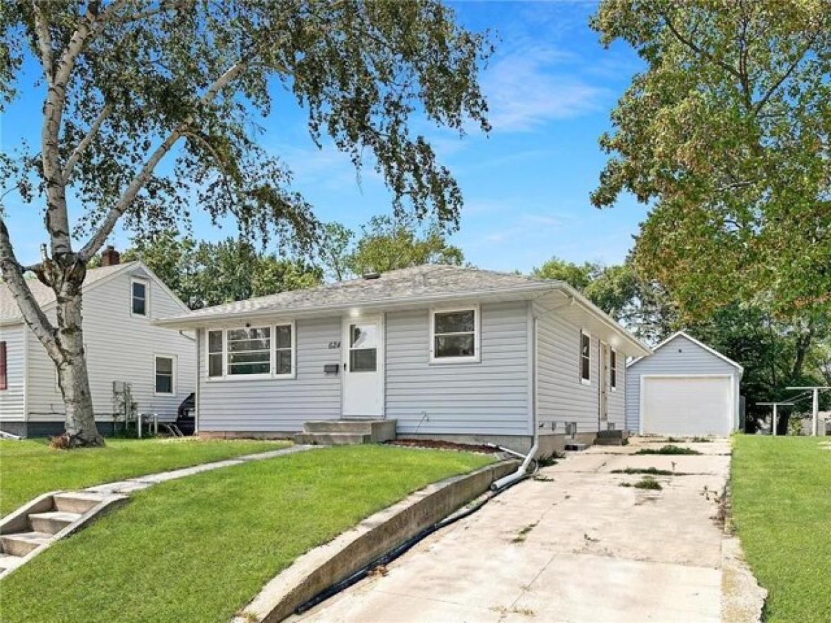 Picture of Home For Sale in Willmar, Minnesota, United States