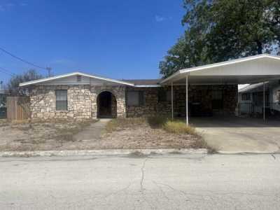 Home For Sale in Del Rio, Texas