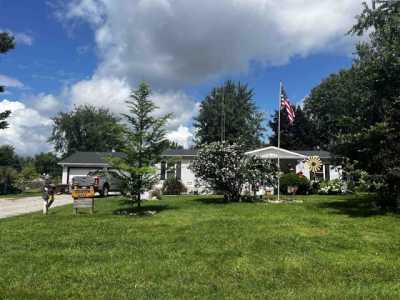 Home For Sale in Lapeer, Michigan