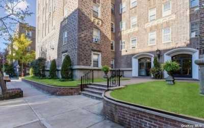 Home For Sale in Forest Hills, New York