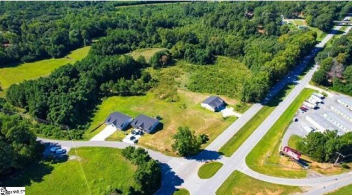 Picture of Residential Land For Sale in Roebuck, South Carolina, United States