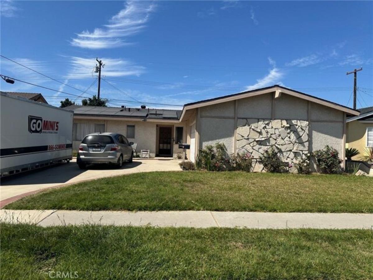 Picture of Home For Sale in Garden Grove, California, United States