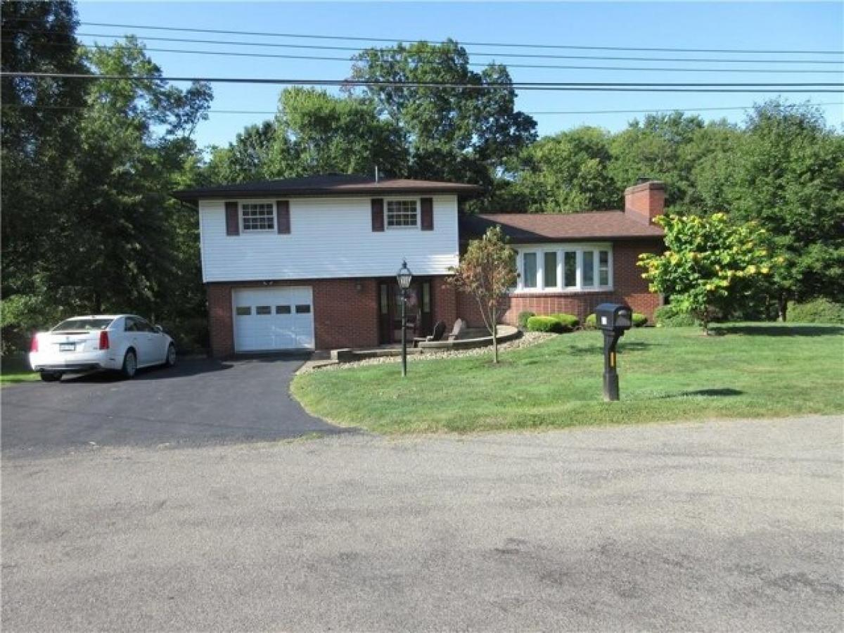 Picture of Home For Sale in Ellwood City, Pennsylvania, United States