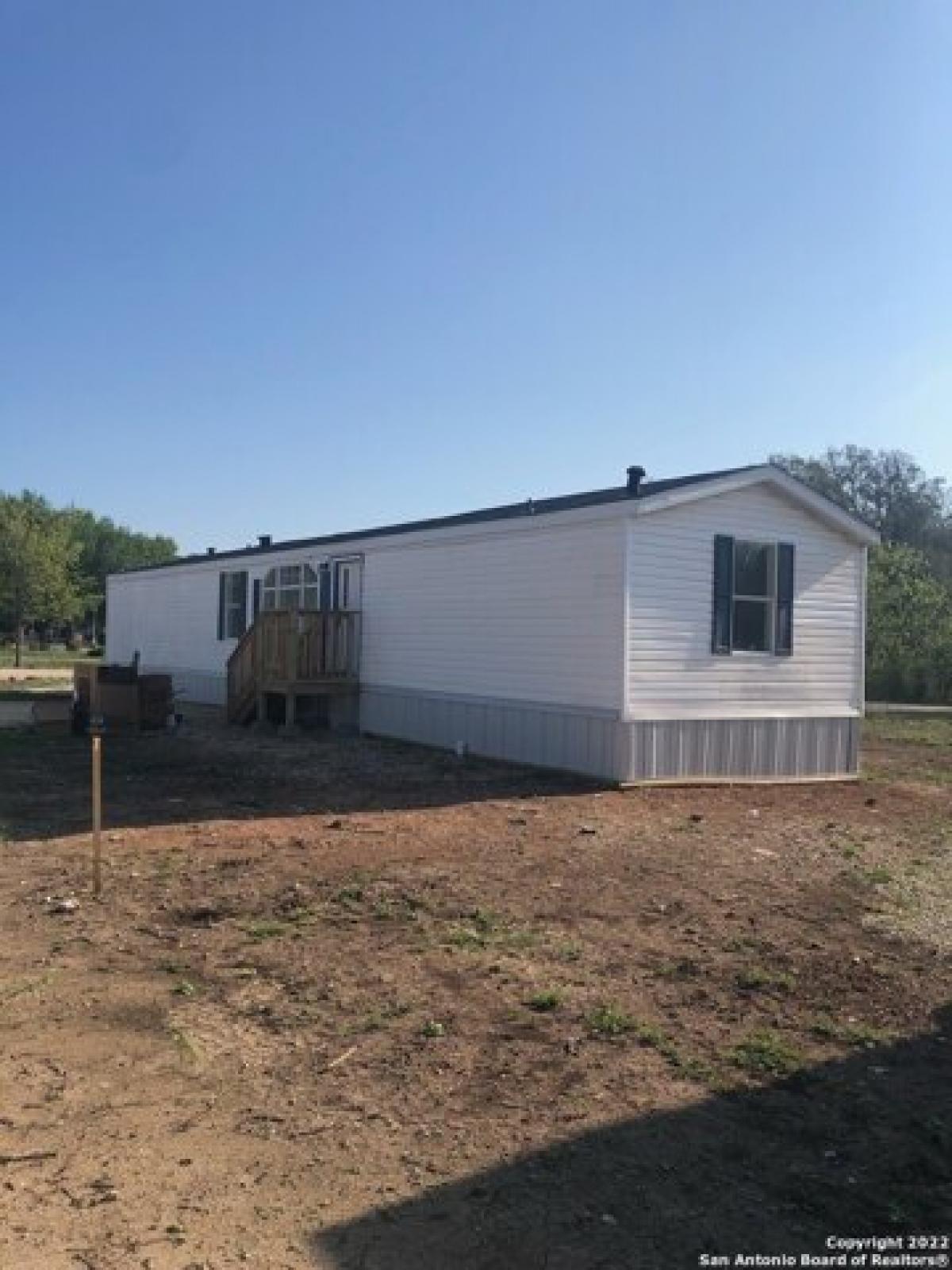 Picture of Home For Rent in Hondo, Texas, United States