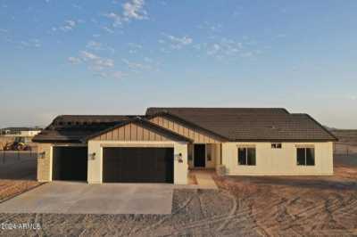 Home For Sale in Casa Grande, Arizona