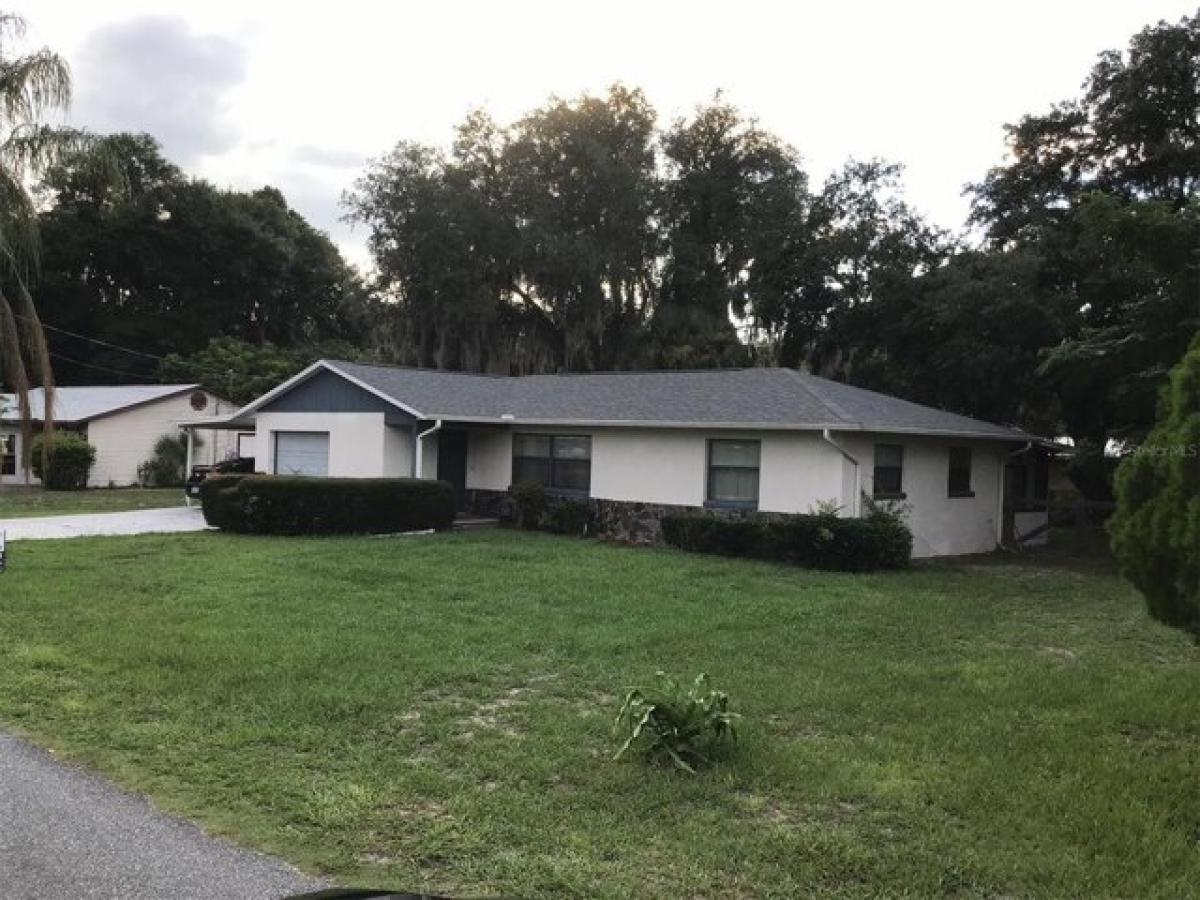 Picture of Home For Sale in Lake Panasoffkee, Florida, United States