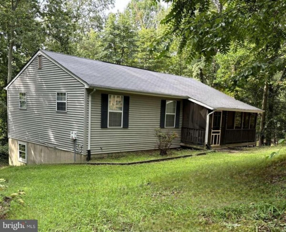 Picture of Home For Sale in Lusby, Maryland, United States