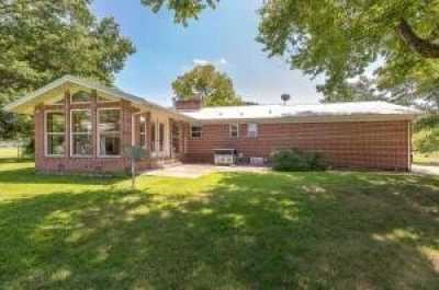 Home For Sale in Green Forest, Arkansas