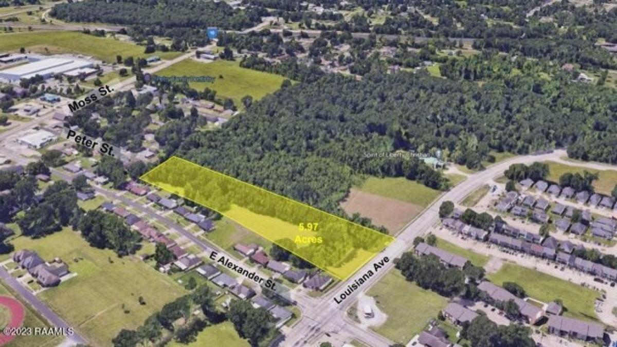 Picture of Residential Land For Sale in Lafayette, Louisiana, United States