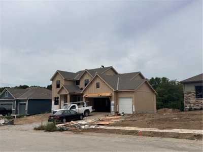 Home For Sale in Kearney, Missouri