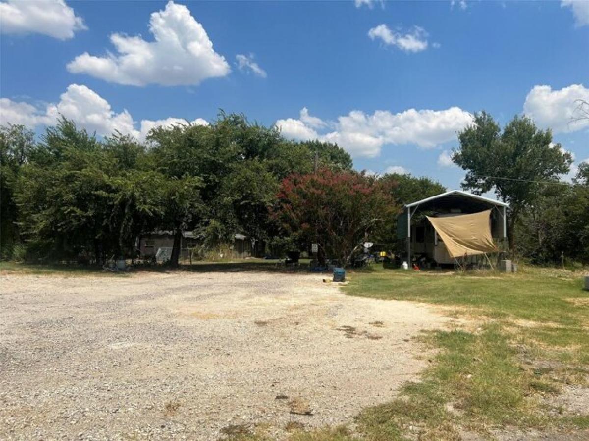 Picture of Residential Land For Sale in Joshua, Texas, United States