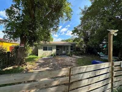 Home For Sale in North Miami Beach, Florida