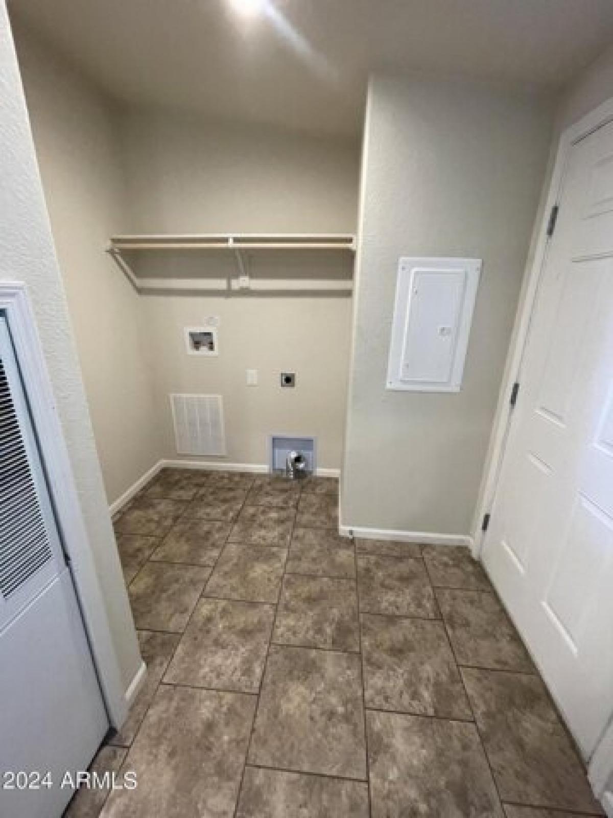 Picture of Home For Rent in Mayer, Arizona, United States