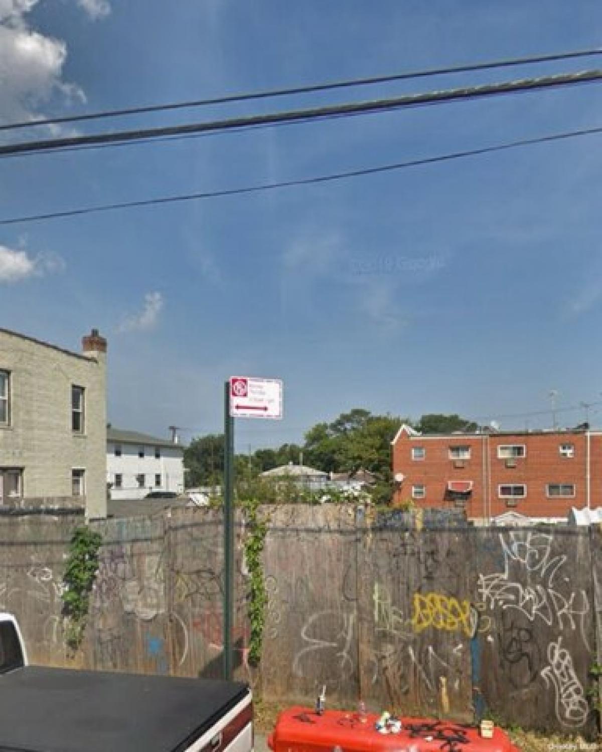 Picture of Residential Land For Sale in Brooklyn, New York, United States