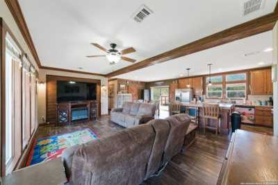 Home For Sale in Hondo, Texas