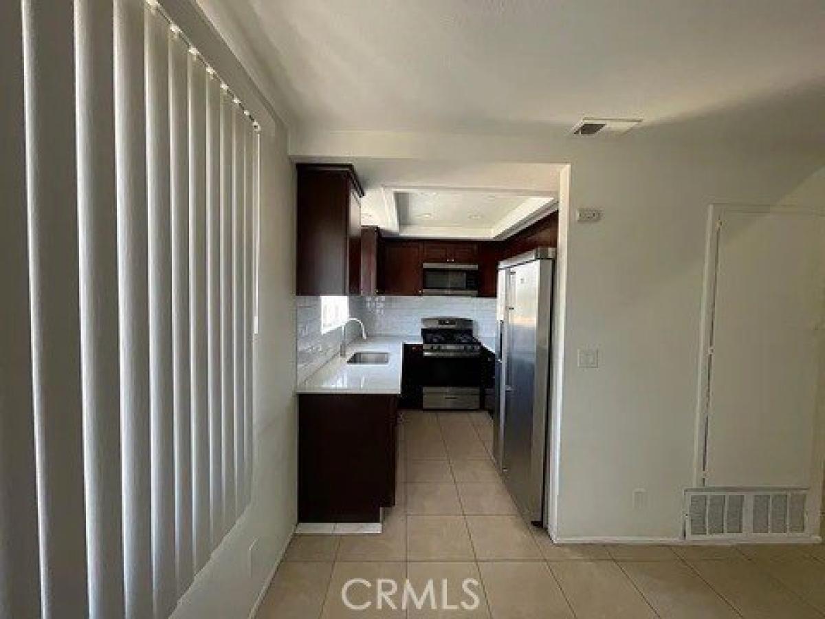 Picture of Apartment For Rent in Santa Ana, California, United States