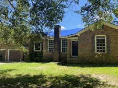 Home For Sale in Grand Bay, Alabama