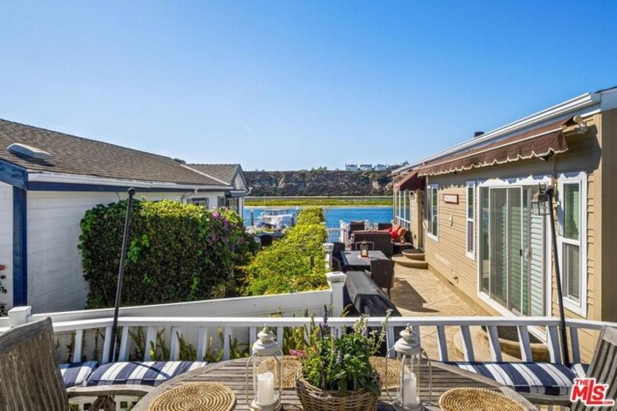 Picture of Home For Sale in Newport Beach, California, United States