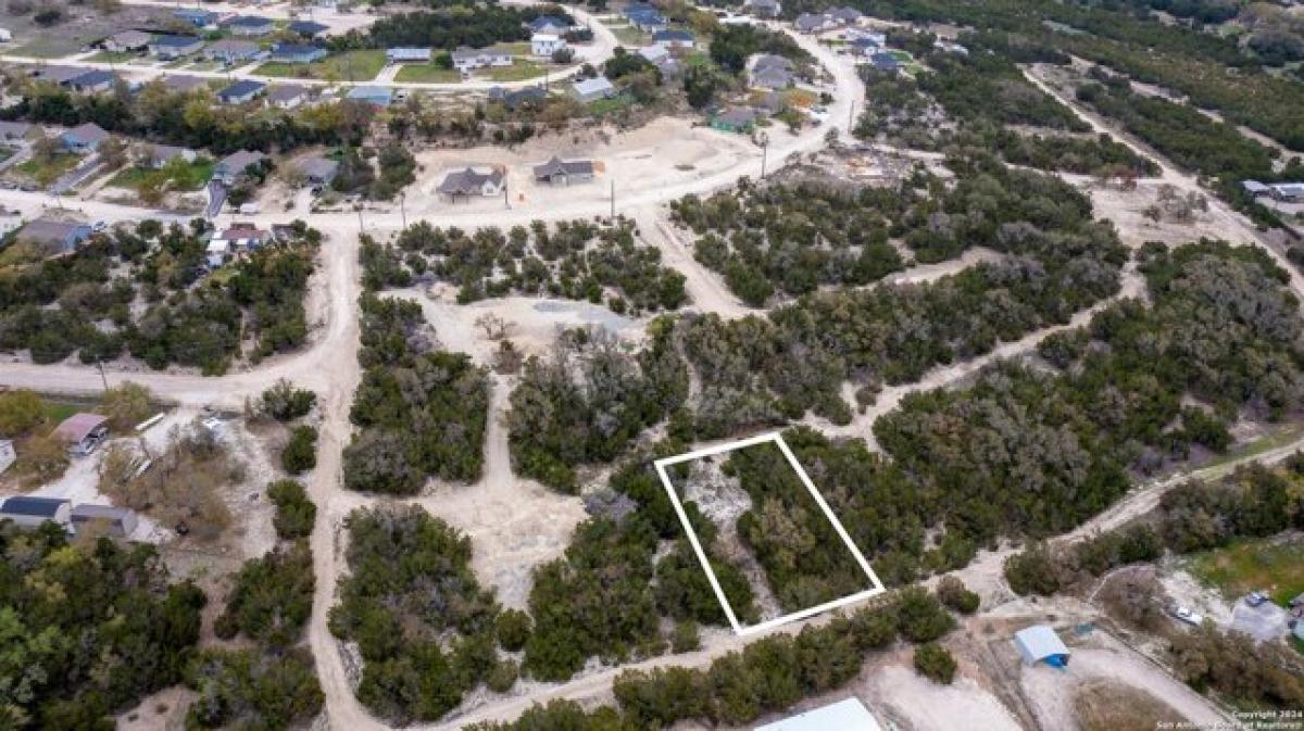 Picture of Residential Land For Sale in Spring Branch, Texas, United States