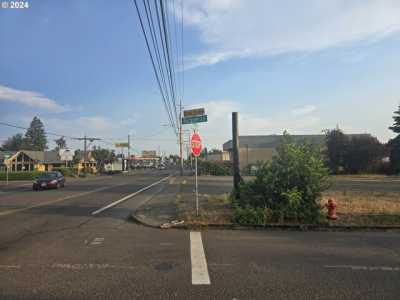 Residential Land For Sale in Oregon City, Oregon