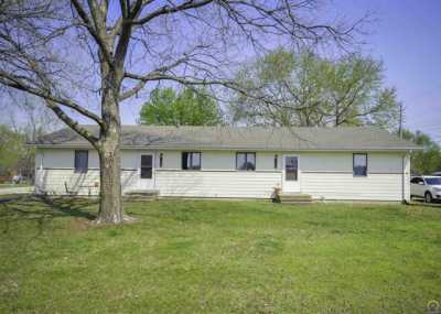 Home For Sale in Burlington, Kansas