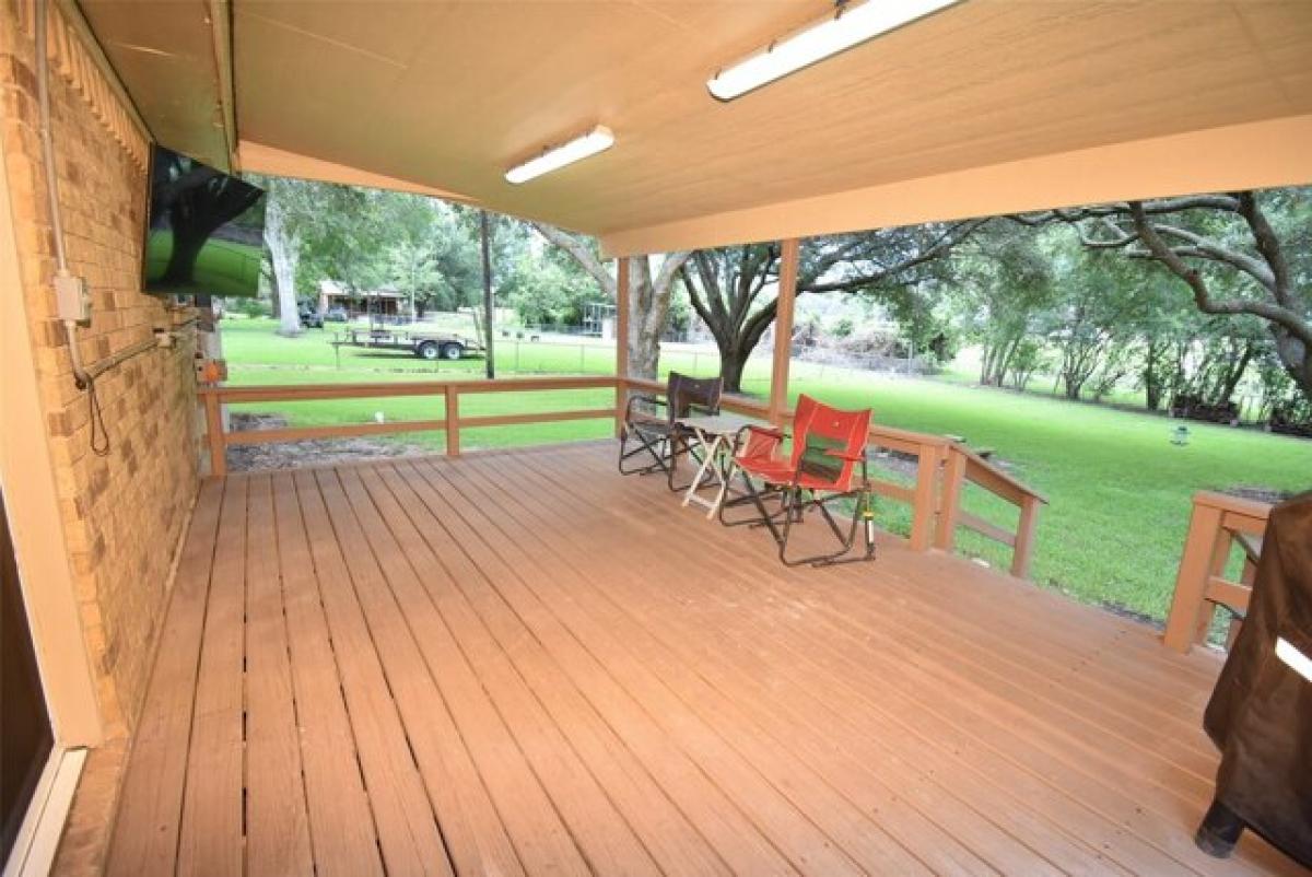 Picture of Home For Sale in Bay City, Texas, United States