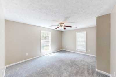 Home For Rent in Trenton, South Carolina