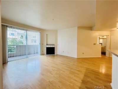 Home For Rent in Long Beach, California