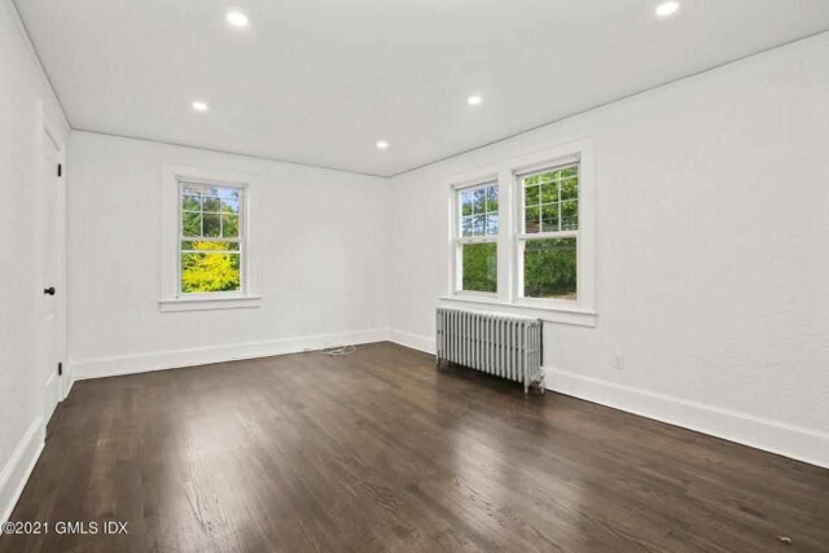 Picture of Home For Rent in Cos Cob, Connecticut, United States