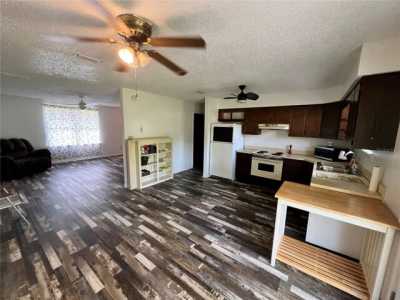 Home For Sale in Satsuma, Florida