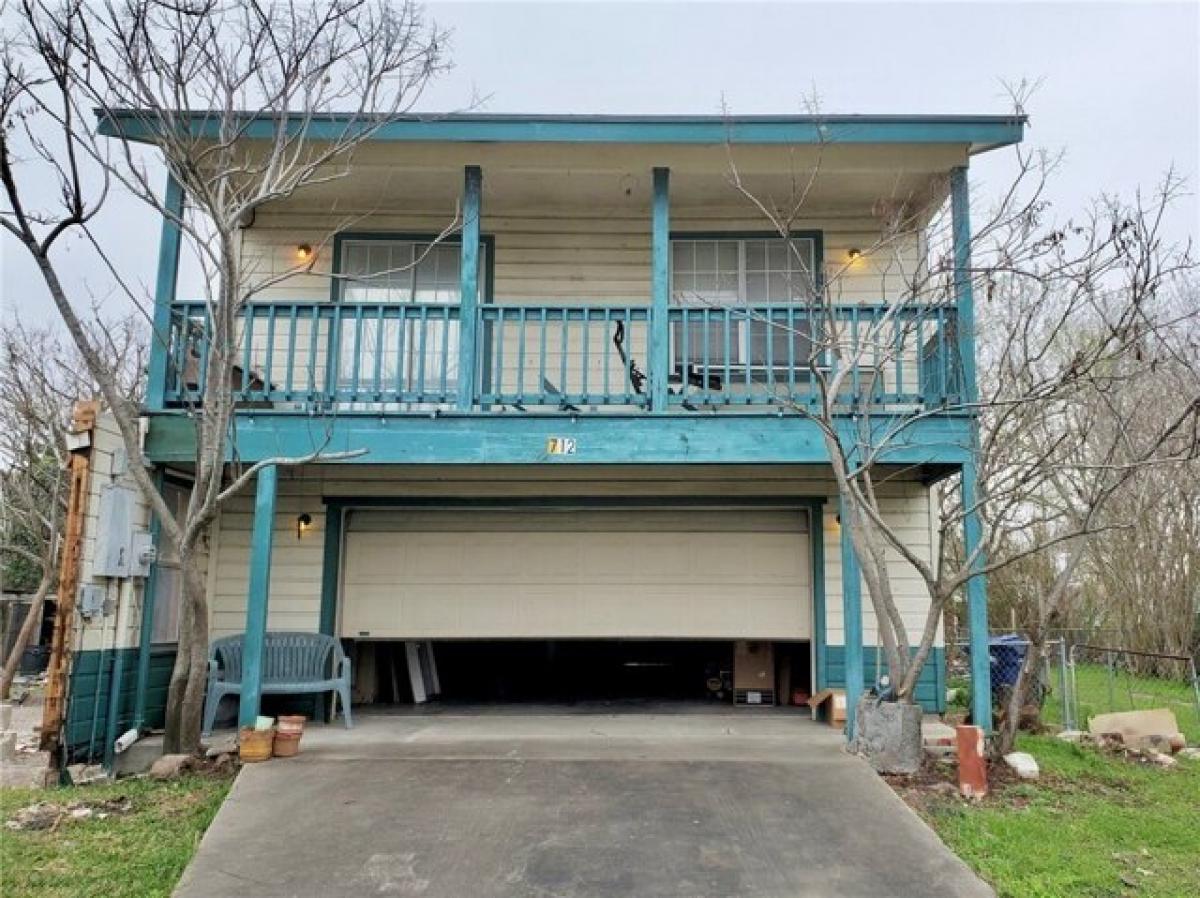 Picture of Home For Sale in Sinton, Texas, United States