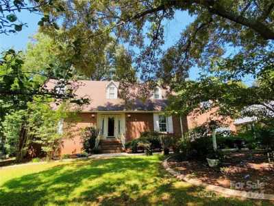 Home For Sale in Salisbury, North Carolina