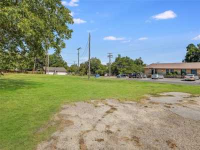 Residential Land For Sale in Taylor, Texas