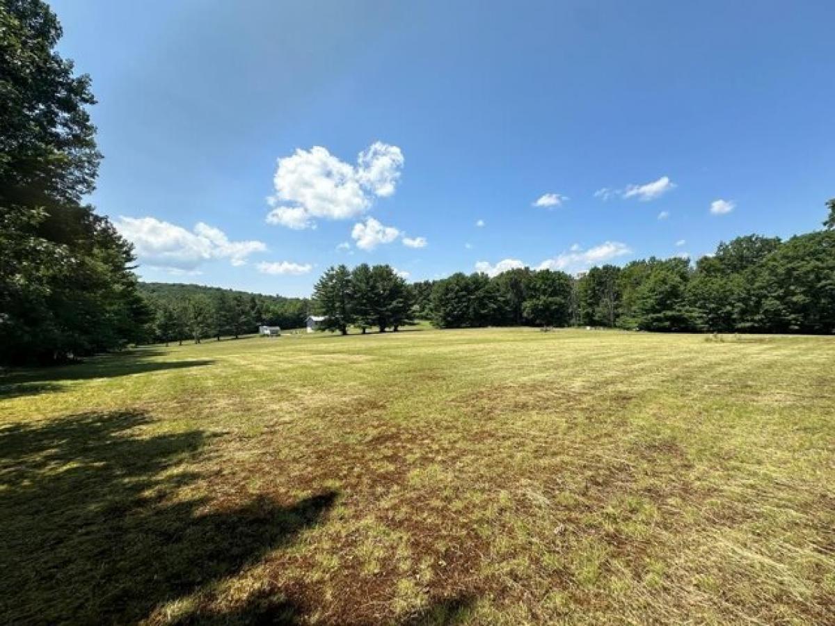 Picture of Home For Sale in Big Flats, New York, United States