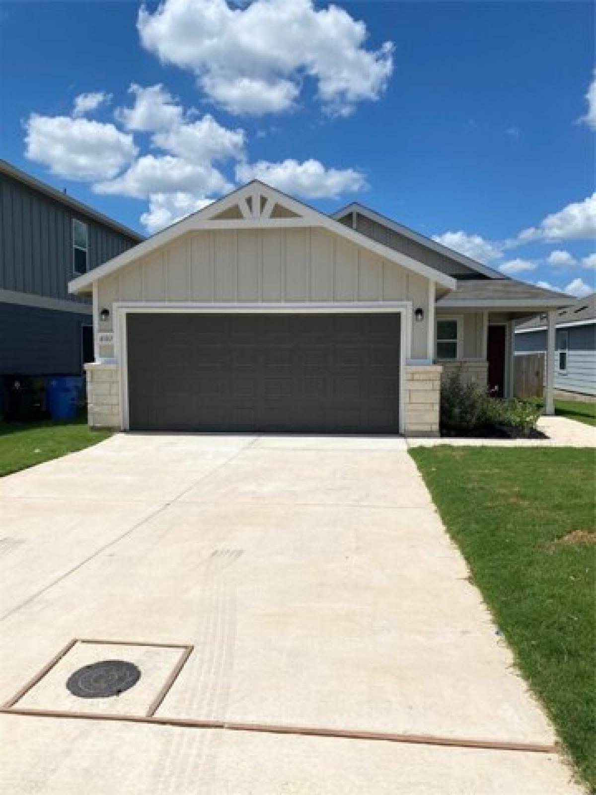 Picture of Home For Rent in Seguin, Texas, United States