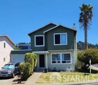 Home For Sale in Pacifica, California