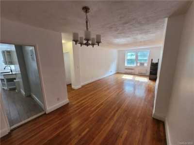 Home For Sale in Yonkers, New York