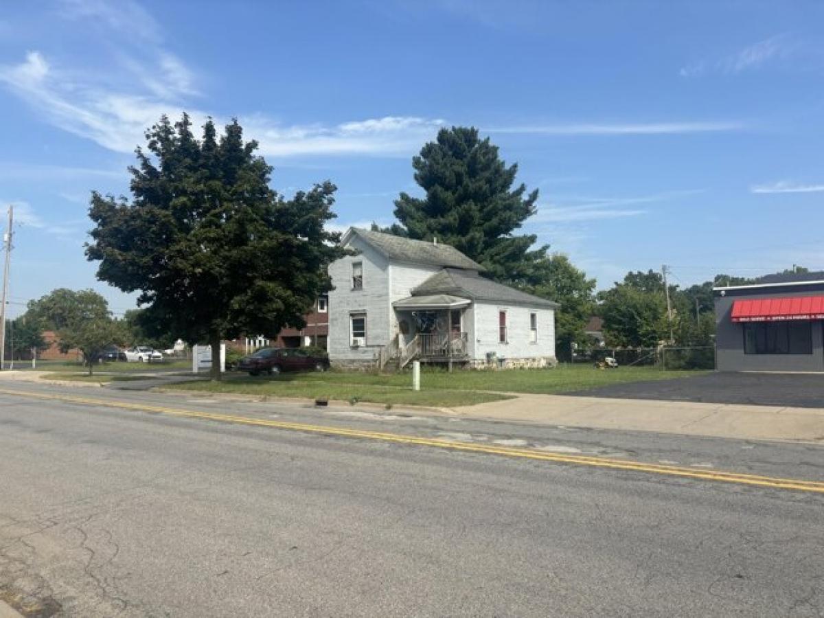 Picture of Home For Sale in Hastings, Michigan, United States