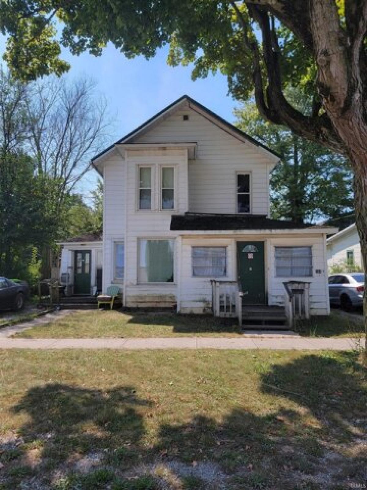 Picture of Home For Sale in Butler, Indiana, United States