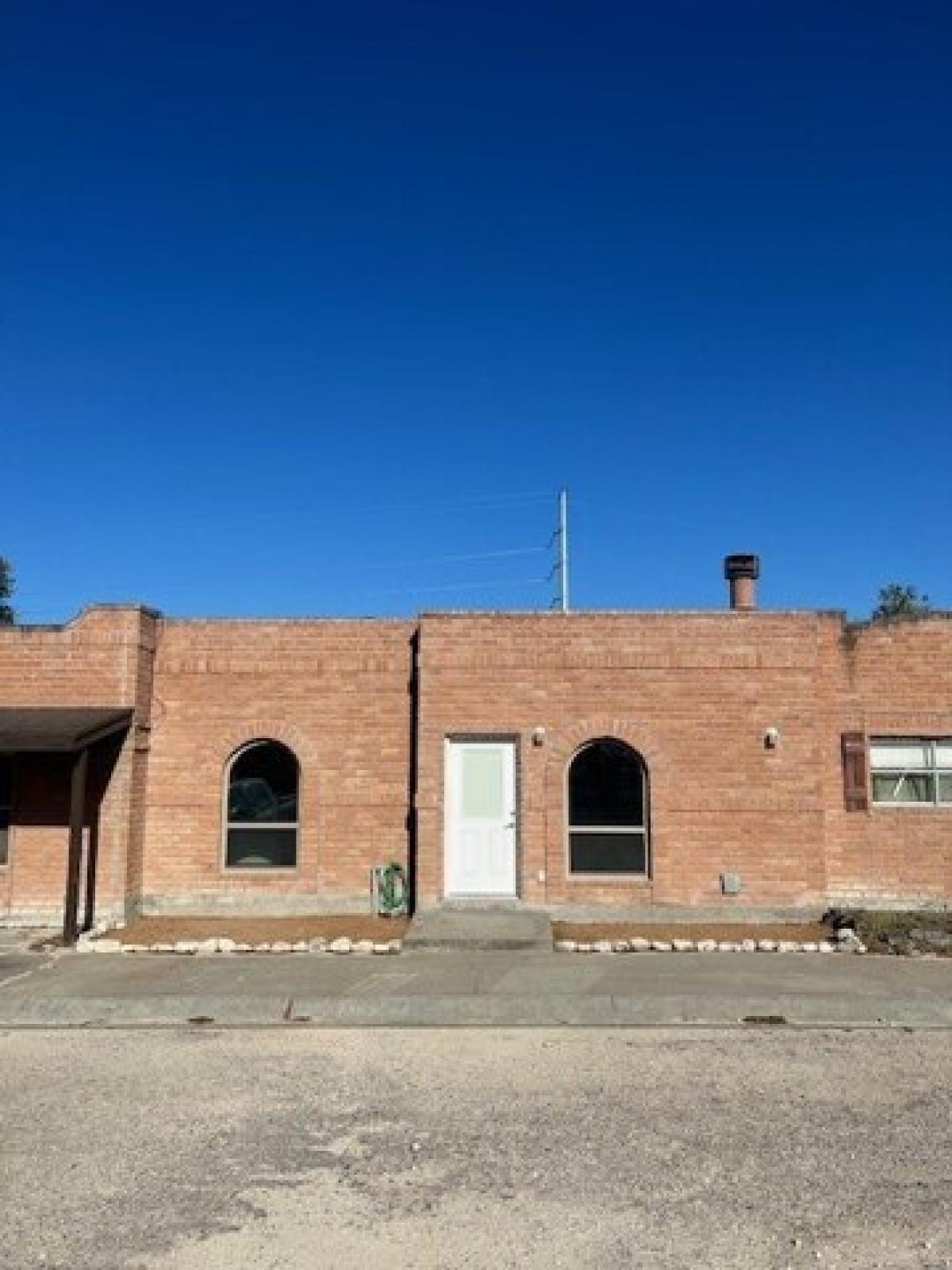 Picture of Home For Sale in Kingsville, Texas, United States